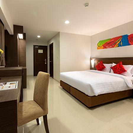 Riche Hua Hin Hotel - Sha Plus Zewnętrze zdjęcie