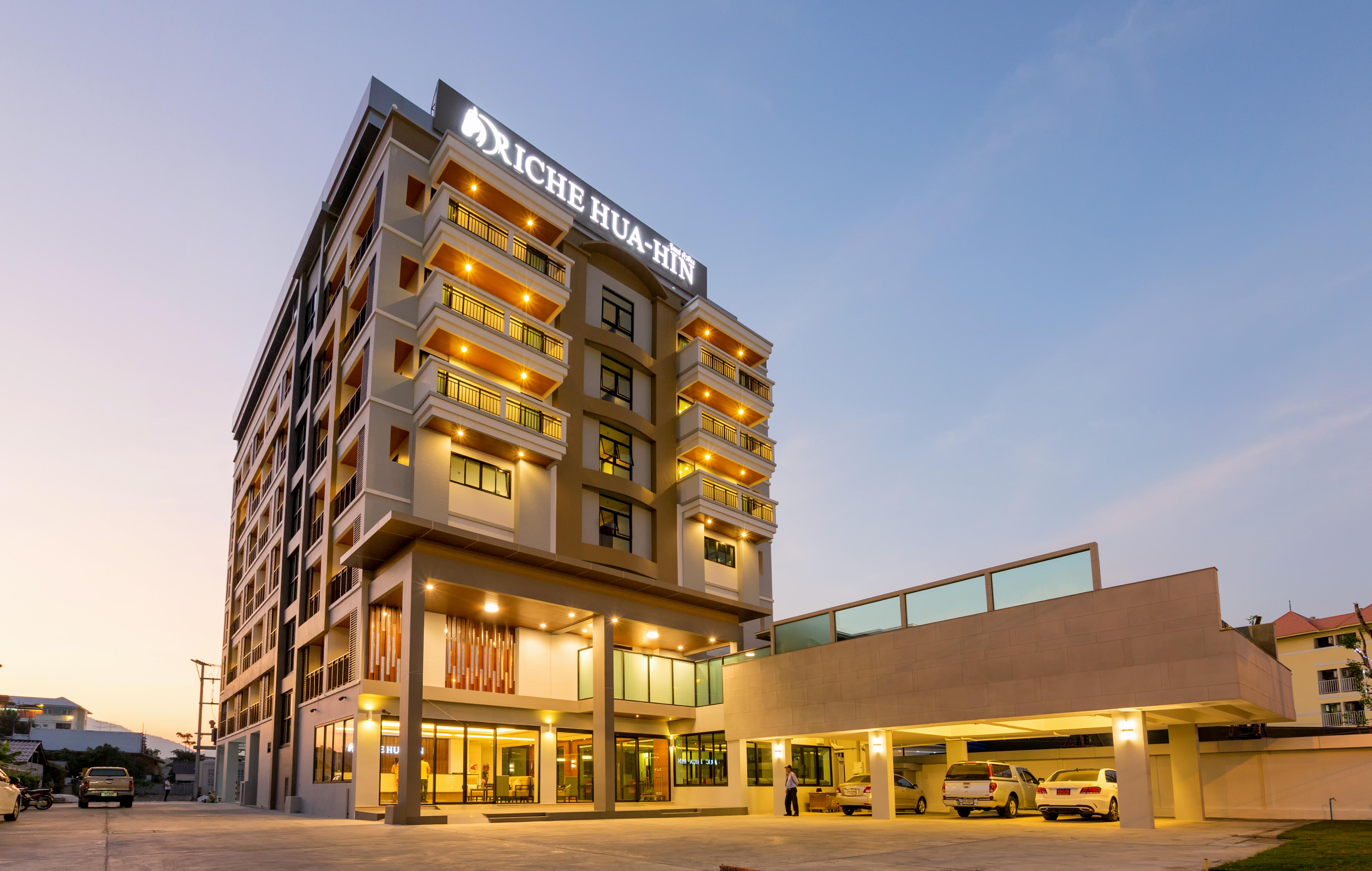 Riche Hua Hin Hotel - Sha Plus Zewnętrze zdjęcie