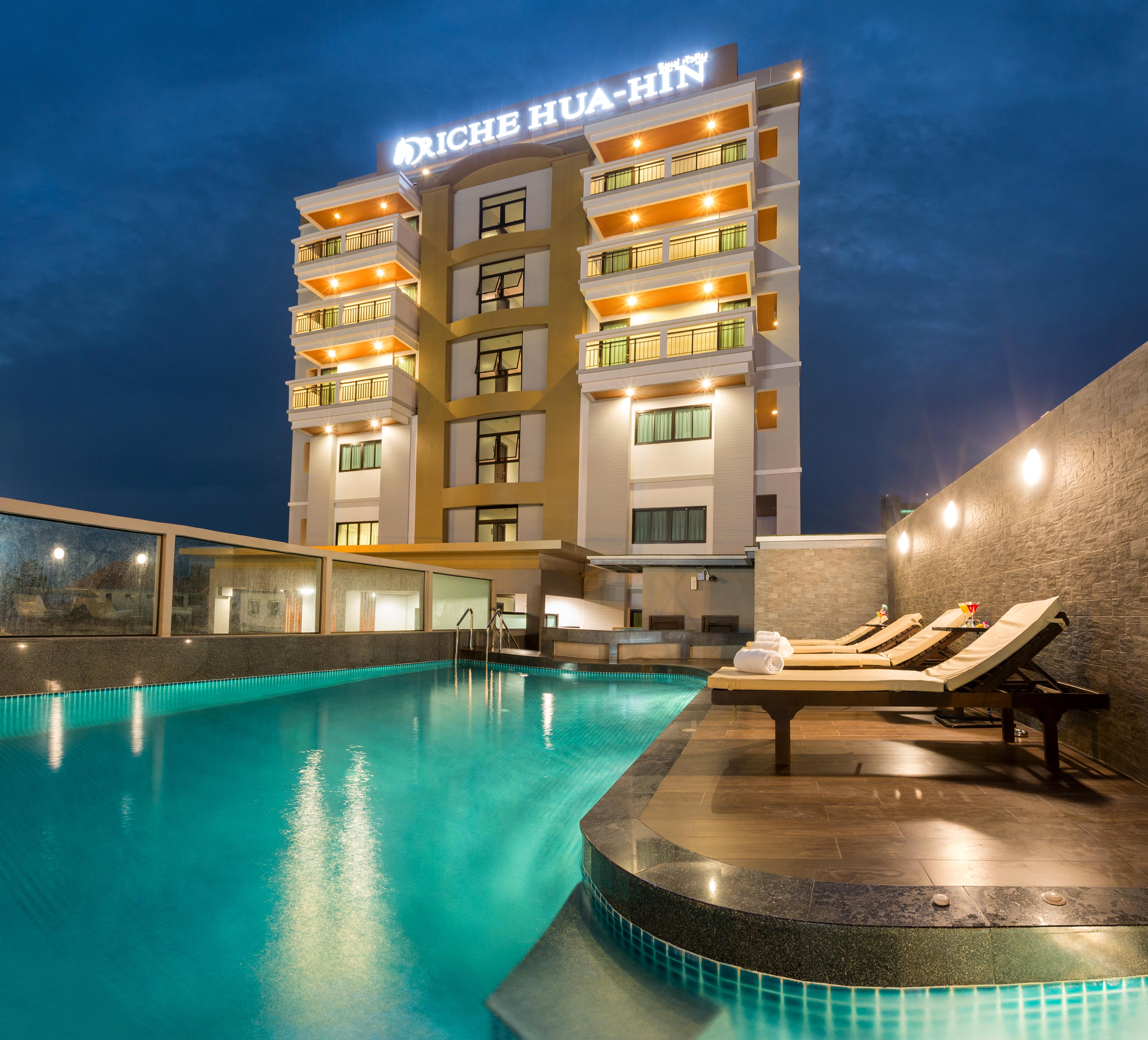 Riche Hua Hin Hotel - Sha Plus Zewnętrze zdjęcie
