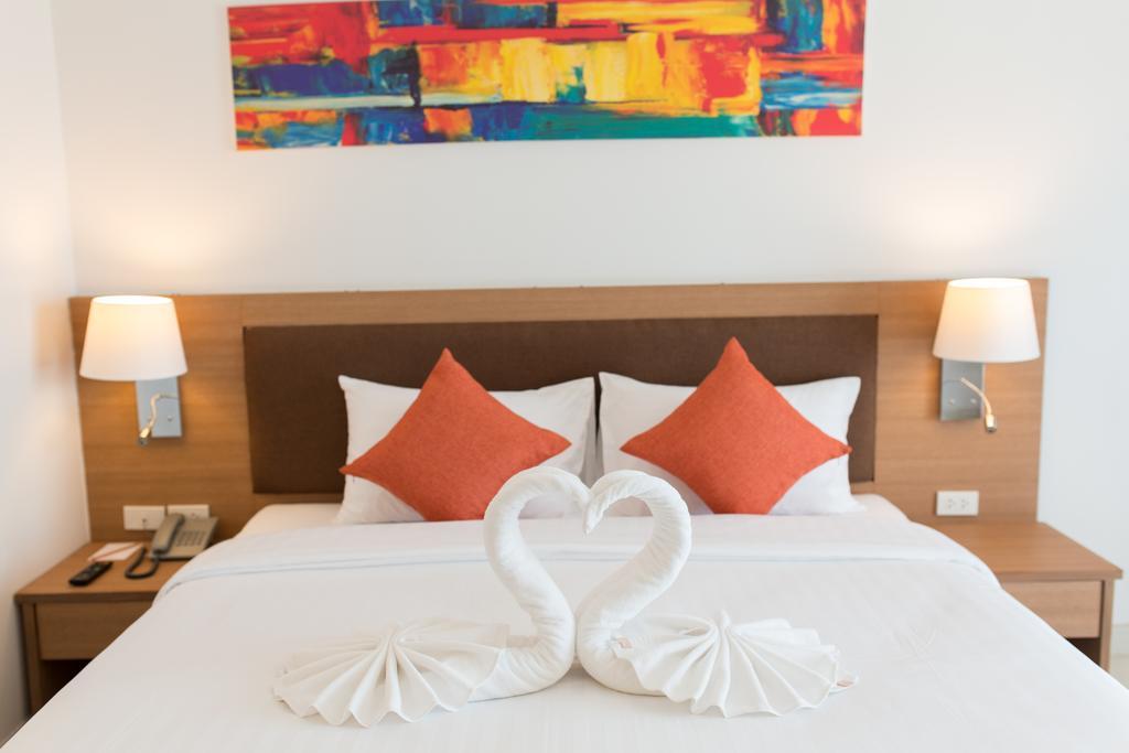 Riche Hua Hin Hotel - Sha Plus Zewnętrze zdjęcie